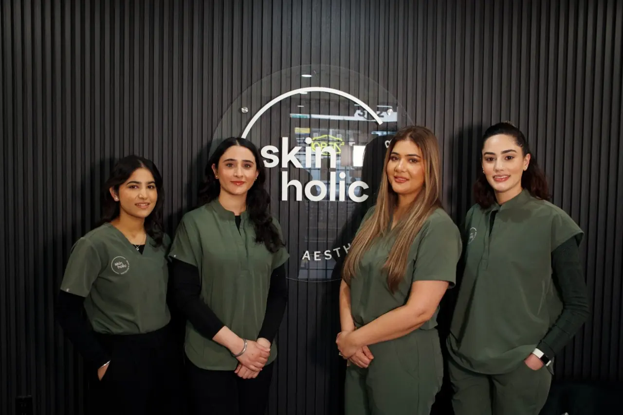 The Skinholic team
